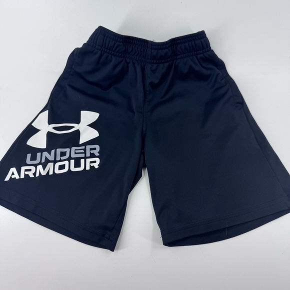 Under Armour Boys Black and White Athletic Shorts - Picture 1 of 6